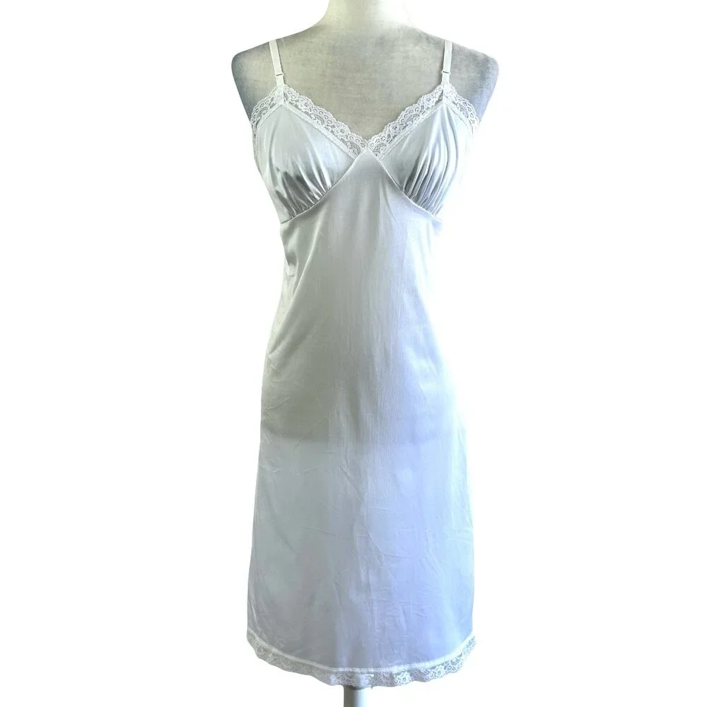 Deena Vintage 80s White Lace Slip on Lingerie